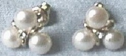 Shamrock Style Pearl Earrings